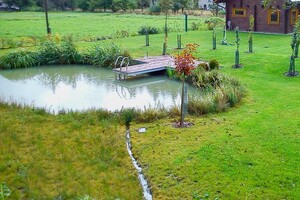 přírodní koupací jezírko