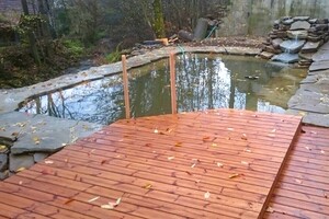 přírodní koupací jezírko